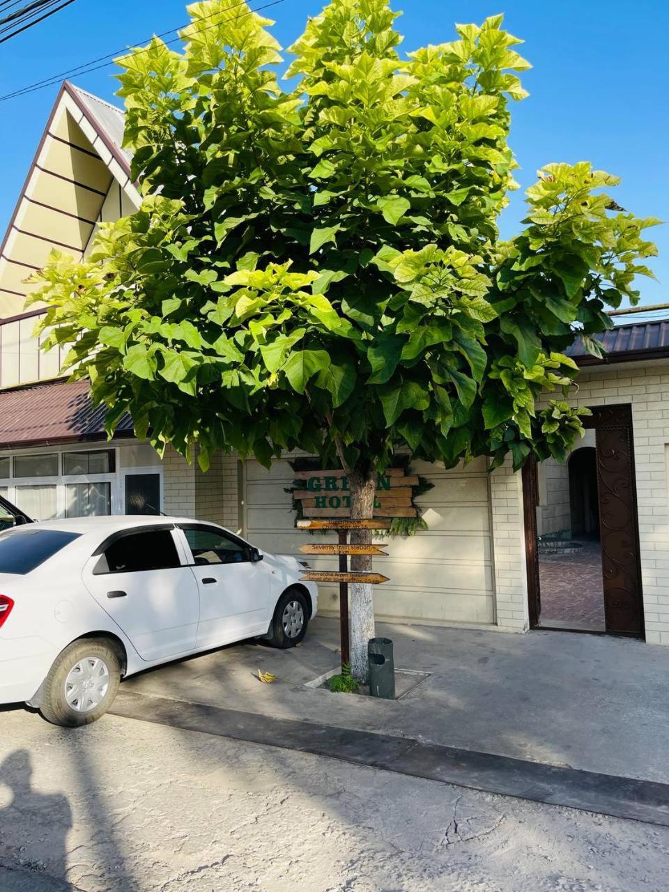Green Hotel Tashkent Exterior photo
