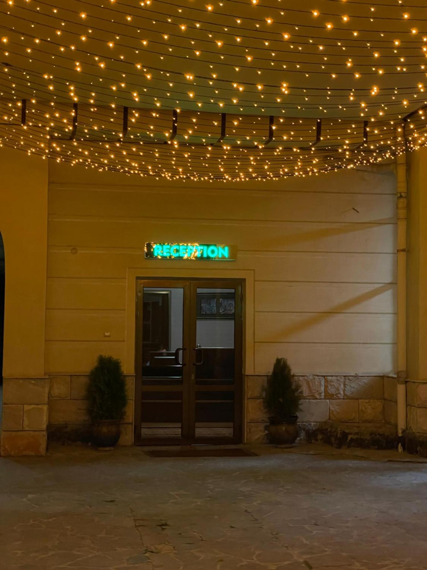 Green Hotel Tashkent Exterior photo